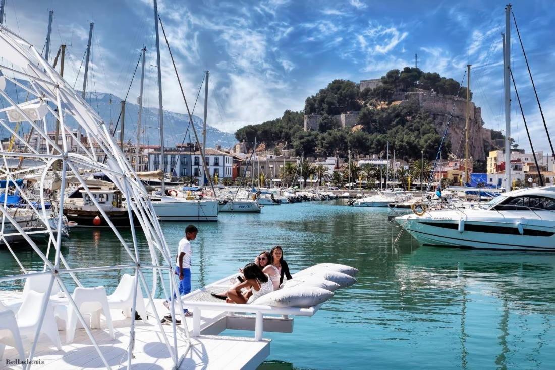 Atico En Primerisima Linea De Playa!!! Denia Dış mekan fotoğraf