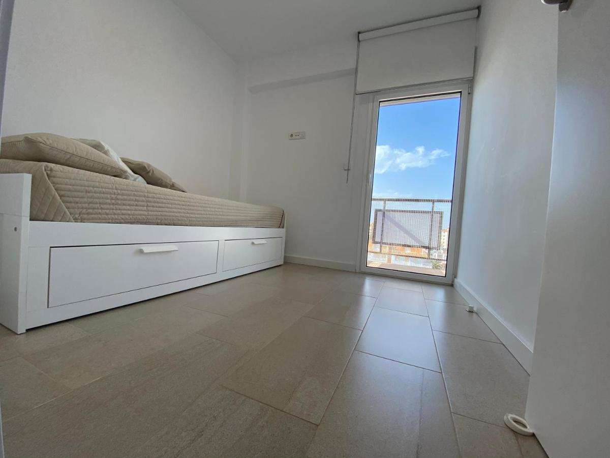 Atico En Primerisima Linea De Playa!!! Denia Dış mekan fotoğraf