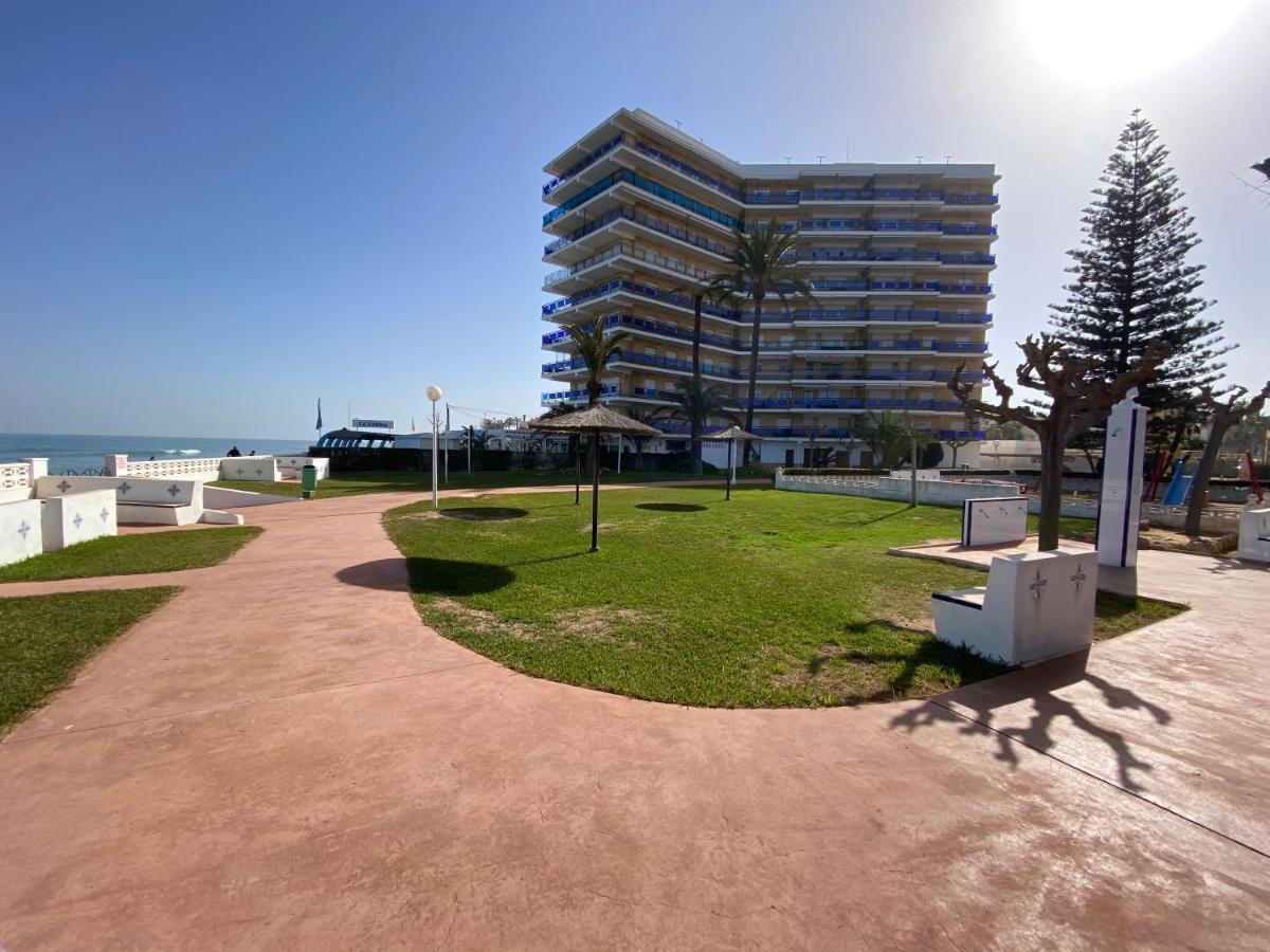 Atico En Primerisima Linea De Playa!!! Denia Dış mekan fotoğraf