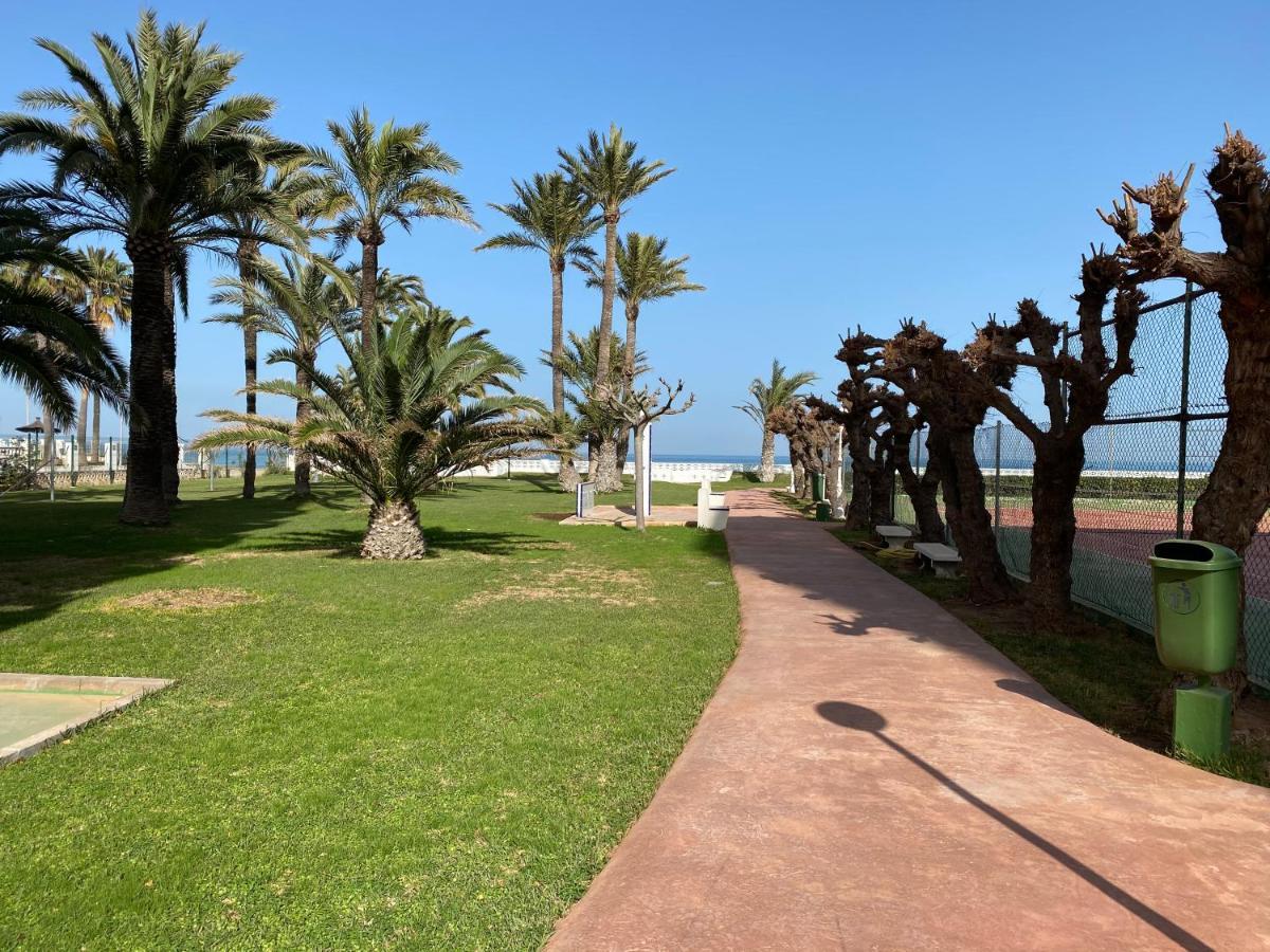 Atico En Primerisima Linea De Playa!!! Denia Dış mekan fotoğraf