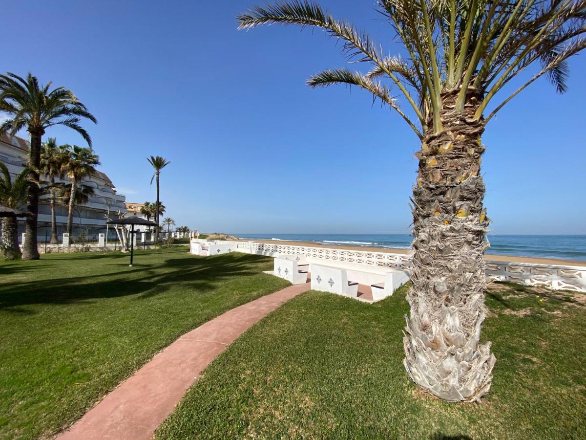 Atico En Primerisima Linea De Playa!!! Denia Dış mekan fotoğraf
